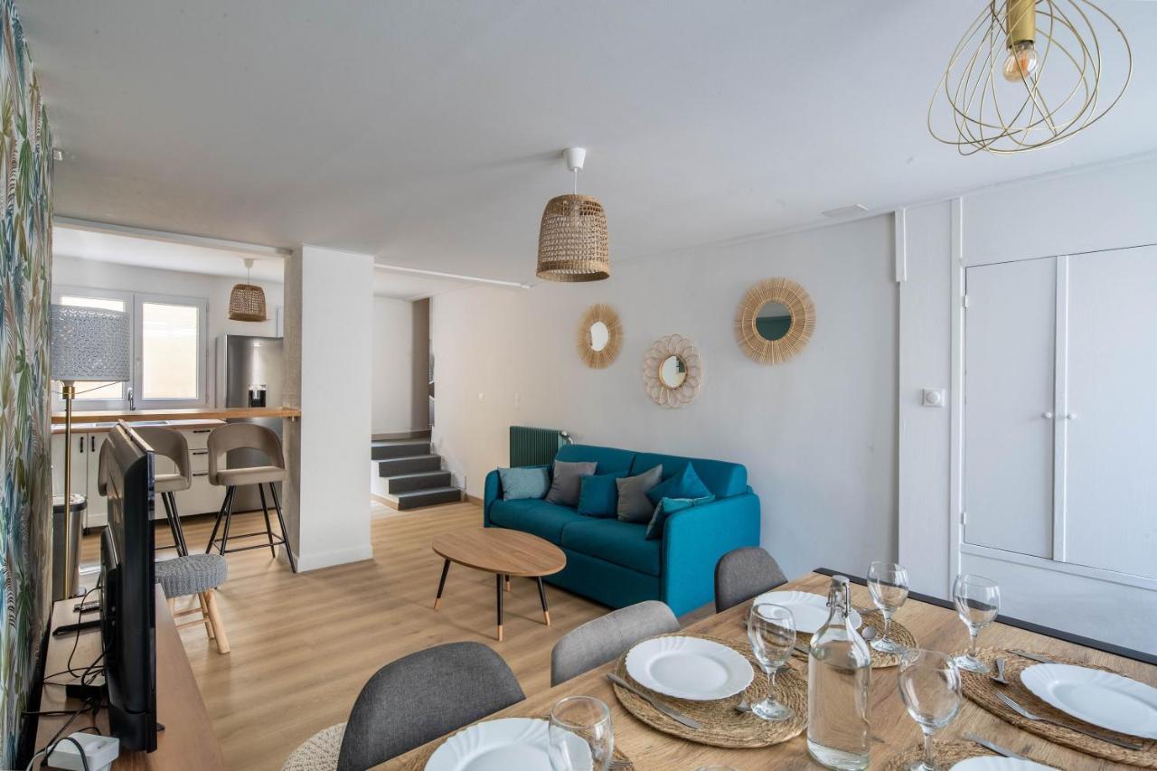 Maison De Ville En Plein Centre Avec Terrasse Poitiers Kültér fotó
